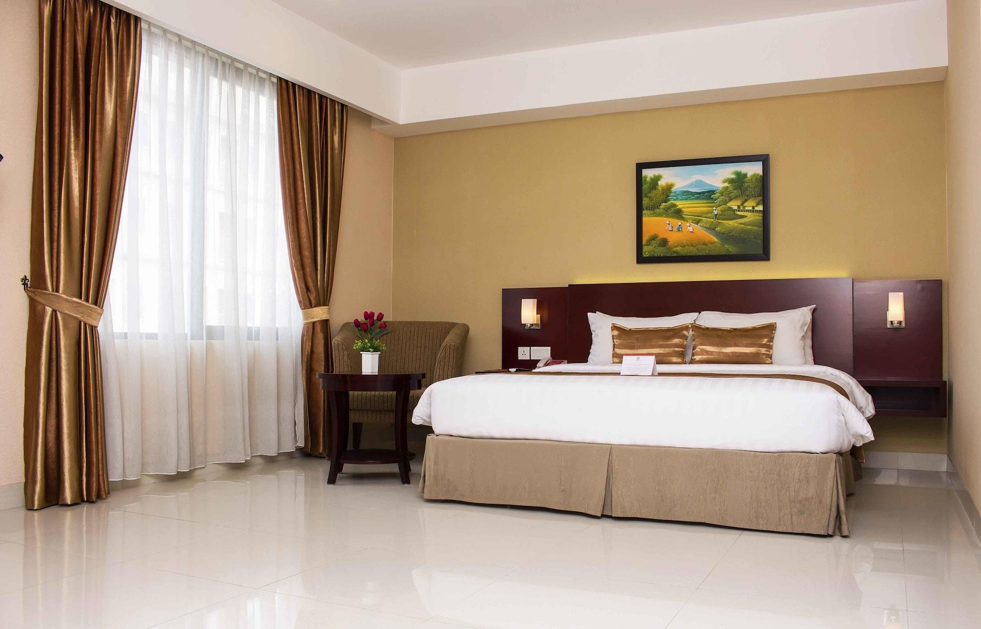 Asialink Premier Karawang Esterno foto